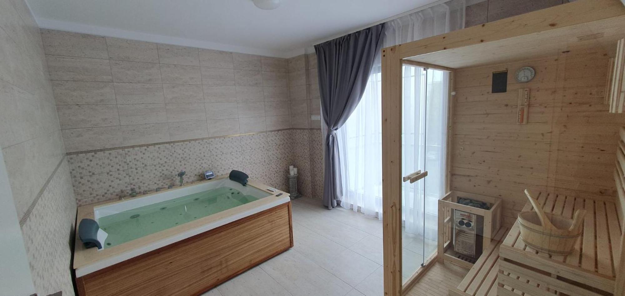Cinque Stelle Hotel Apartments Κλουζ-Ναπόκα Εξωτερικό φωτογραφία