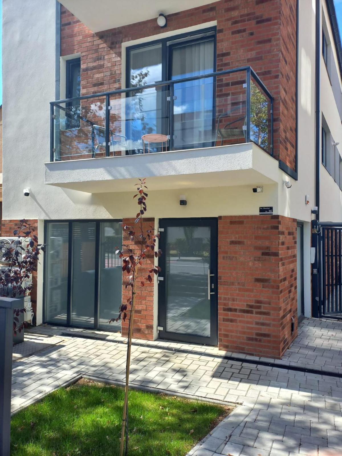 Cinque Stelle Hotel Apartments Κλουζ-Ναπόκα Εξωτερικό φωτογραφία
